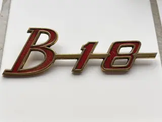 Volvo B18 emblem 14 cm