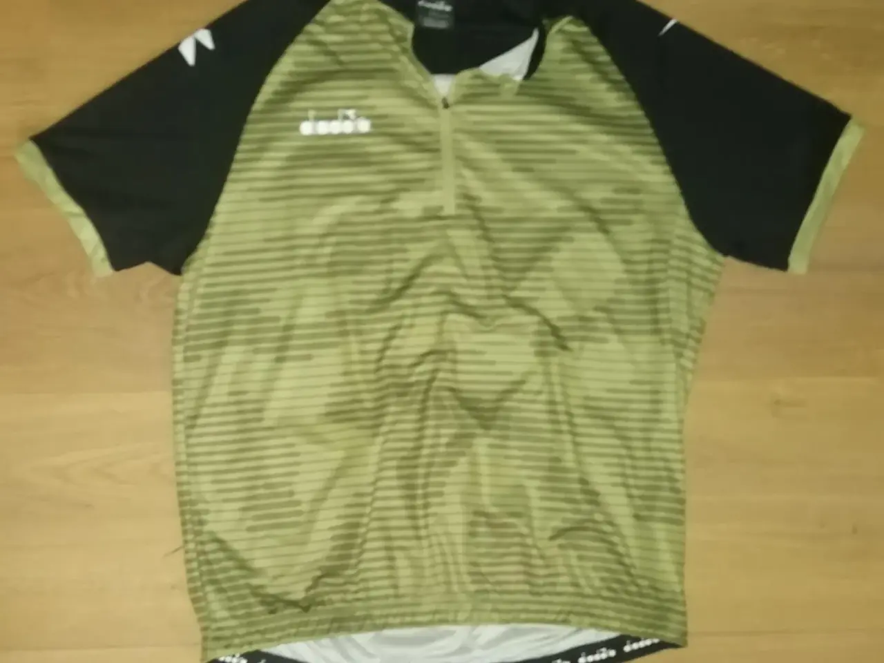 Billede 1 - DIADORA CYKEL TRØJE, STR. XXL, SOM NY