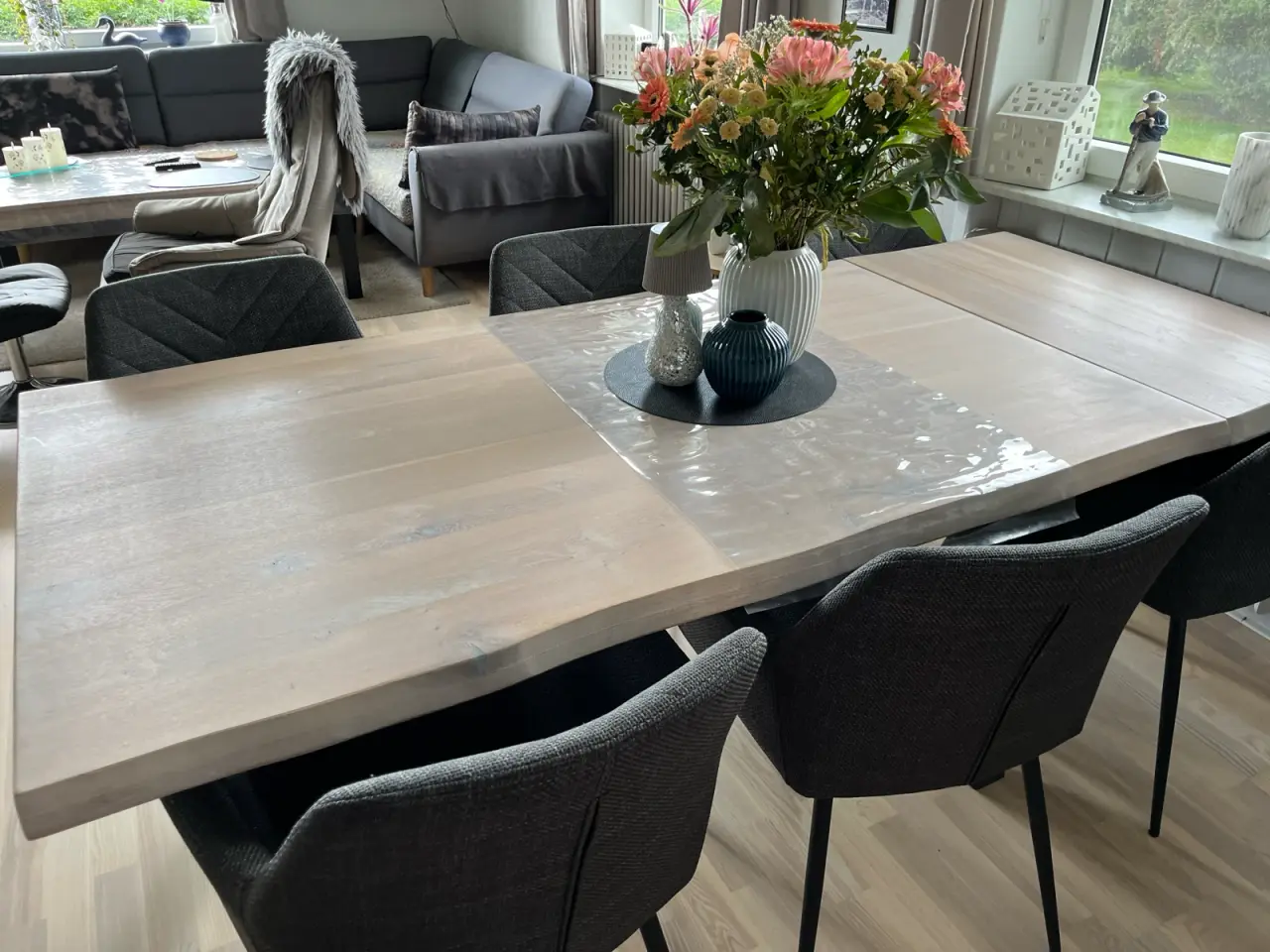 Billede 3 - Flot spisebord