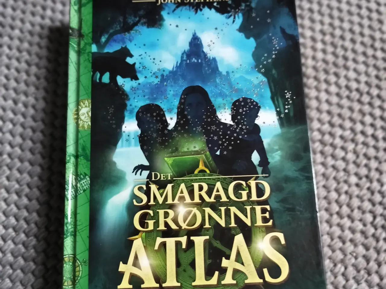 Billede 1 - Det Smaragd Grønne Atlas af John Stephens