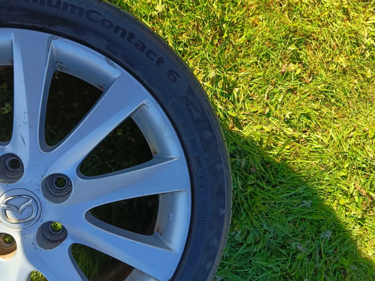 Billede 4 - Mazda alufælge m. sommerdæk 215/45 R17 87V