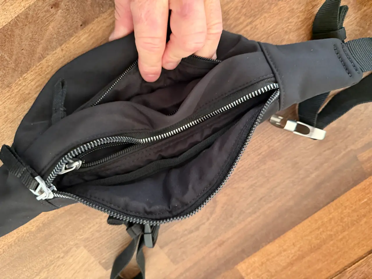 Billede 3 - Sort Zara bæltetaske Unisex