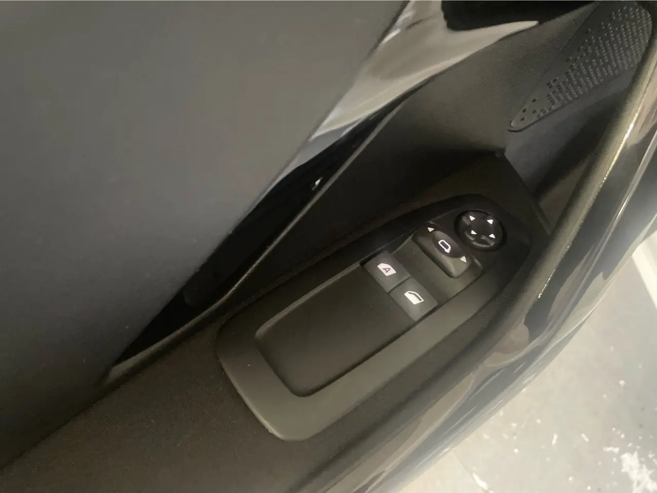 Billede 17 - Peugeot 208 1,2 VTi 82 Strike