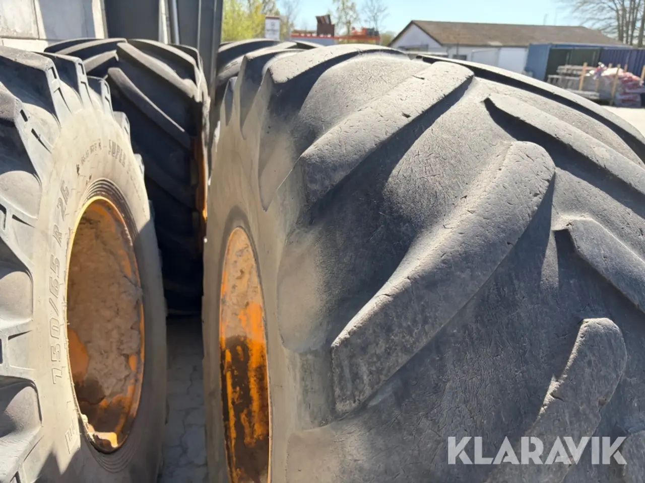Billede 8 - Dæk Michelin & Alliance med fælge til gummiged 4 styk