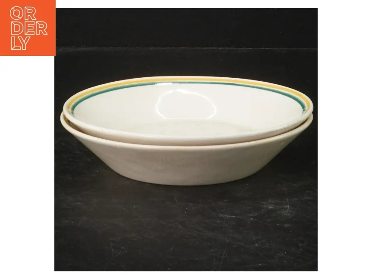 Billede 1 - To Keramik skåle med kantbånd (str. 2 styk. ø. 14,5 cm)