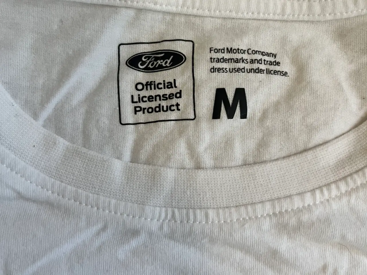Billede 4 - T-shirt med Ford.