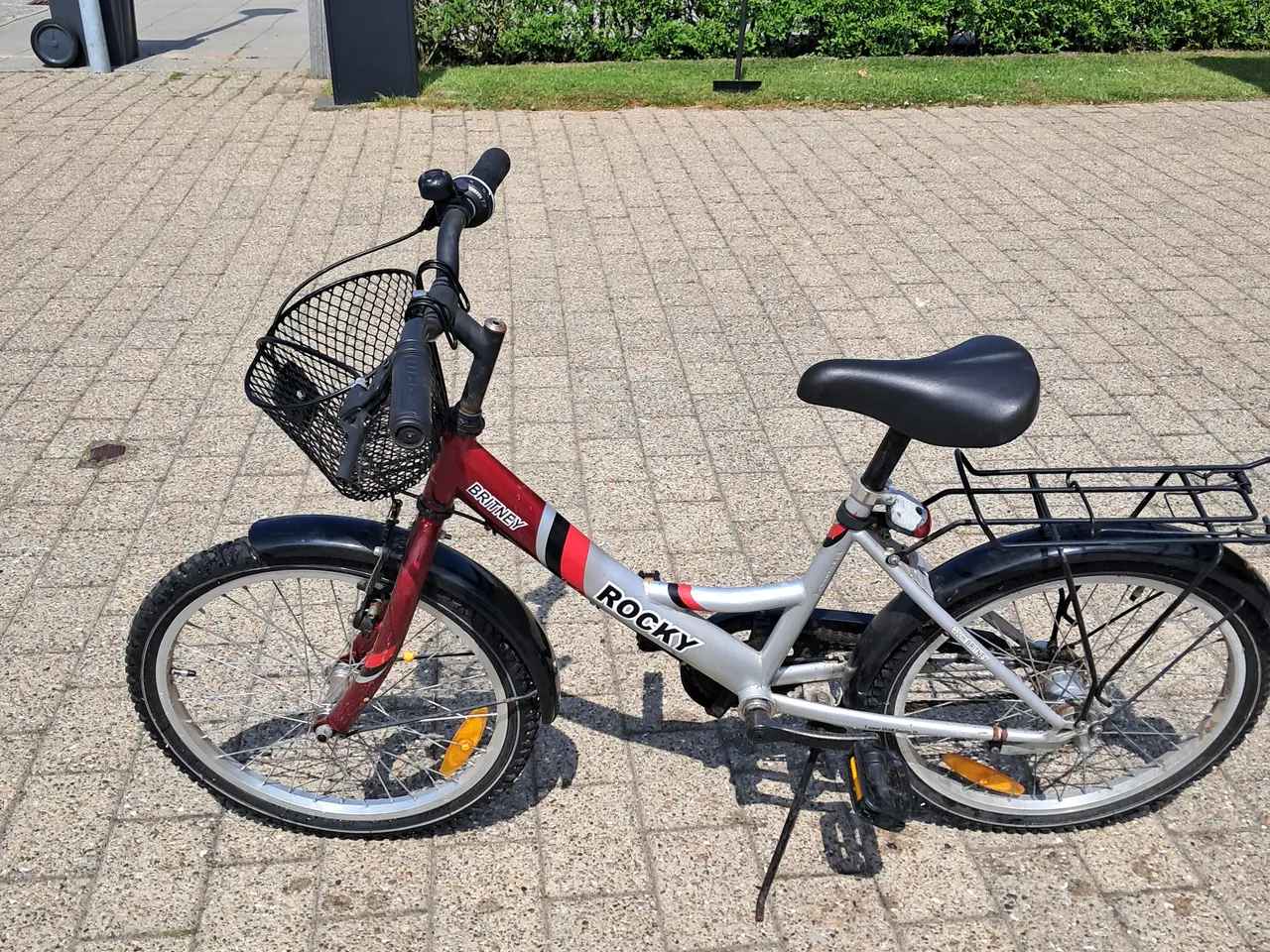 Billede 4 - Flot Rocky Pigecykel 3 Gear