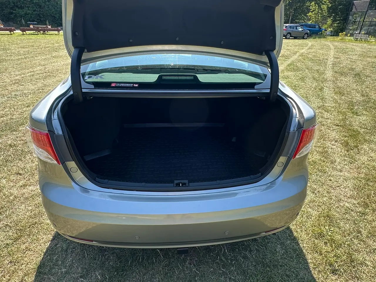 Billede 18 - Toyota Avensis 1.6 VVT-i – kun 150.000 km, én ejer