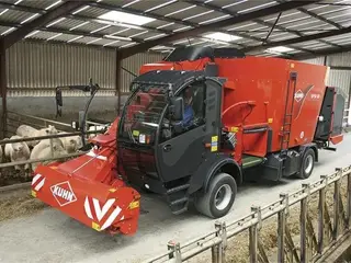Kuhn SPV (W) selvkørende 12-27 m3