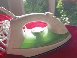 Dampstrygejern sælges billigt.