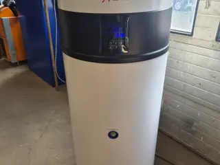 Brugsvands varmepumpe 250L med varmespiral