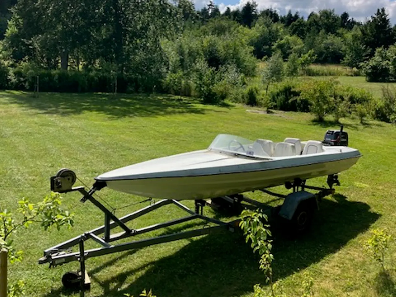 Billede 1 - speedbåd - ( raketten 5.10 x 1.50 )