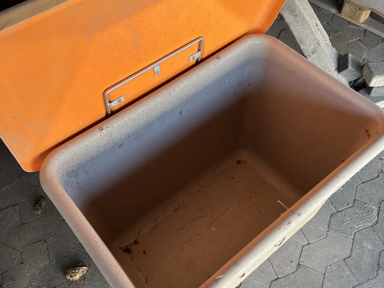 Billede 2 - Chemo Sand og salt kasse