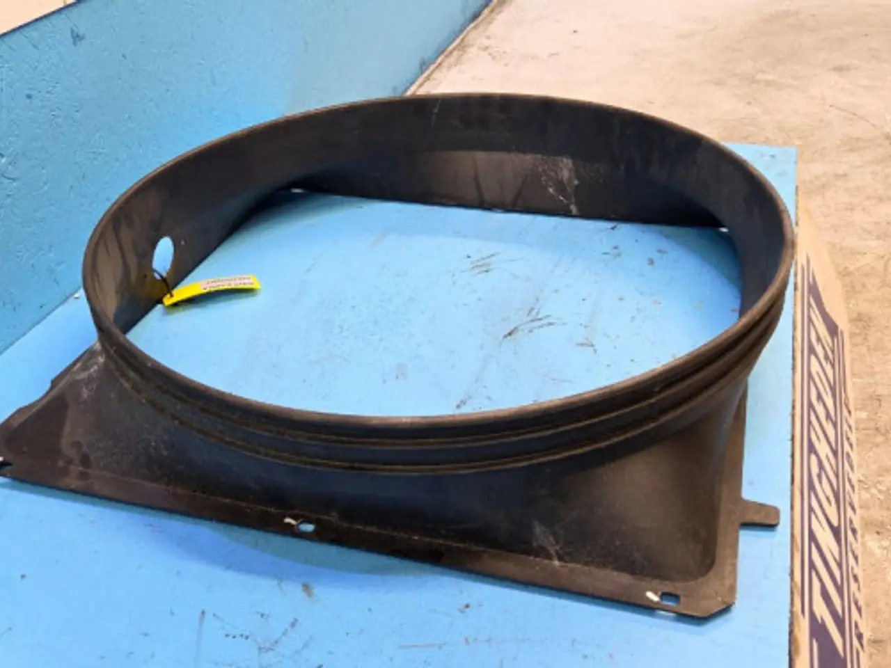 Billede 8 - John Deere 6068 Ventilatorhus 2040689B