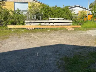 Dækelementer af let beton