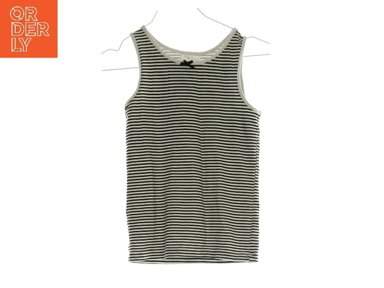 Billede 1 - Top fra H&M (str. 110)