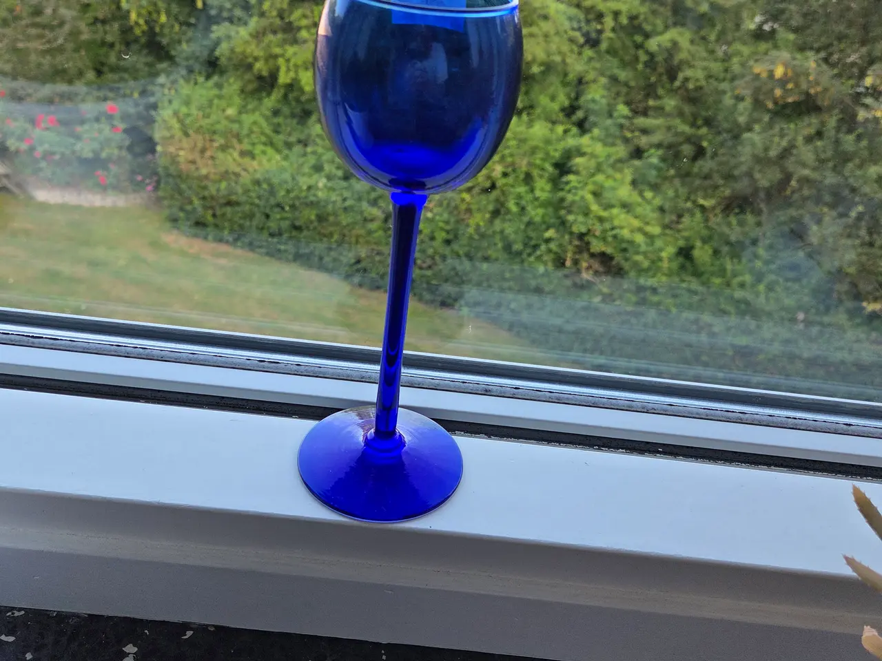 Billede 1 - Flot blåt glas med høj stilk