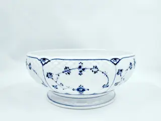 B & G Musselmalet Stor Jordbærskål nr. 47. sortering 1 Sjælden