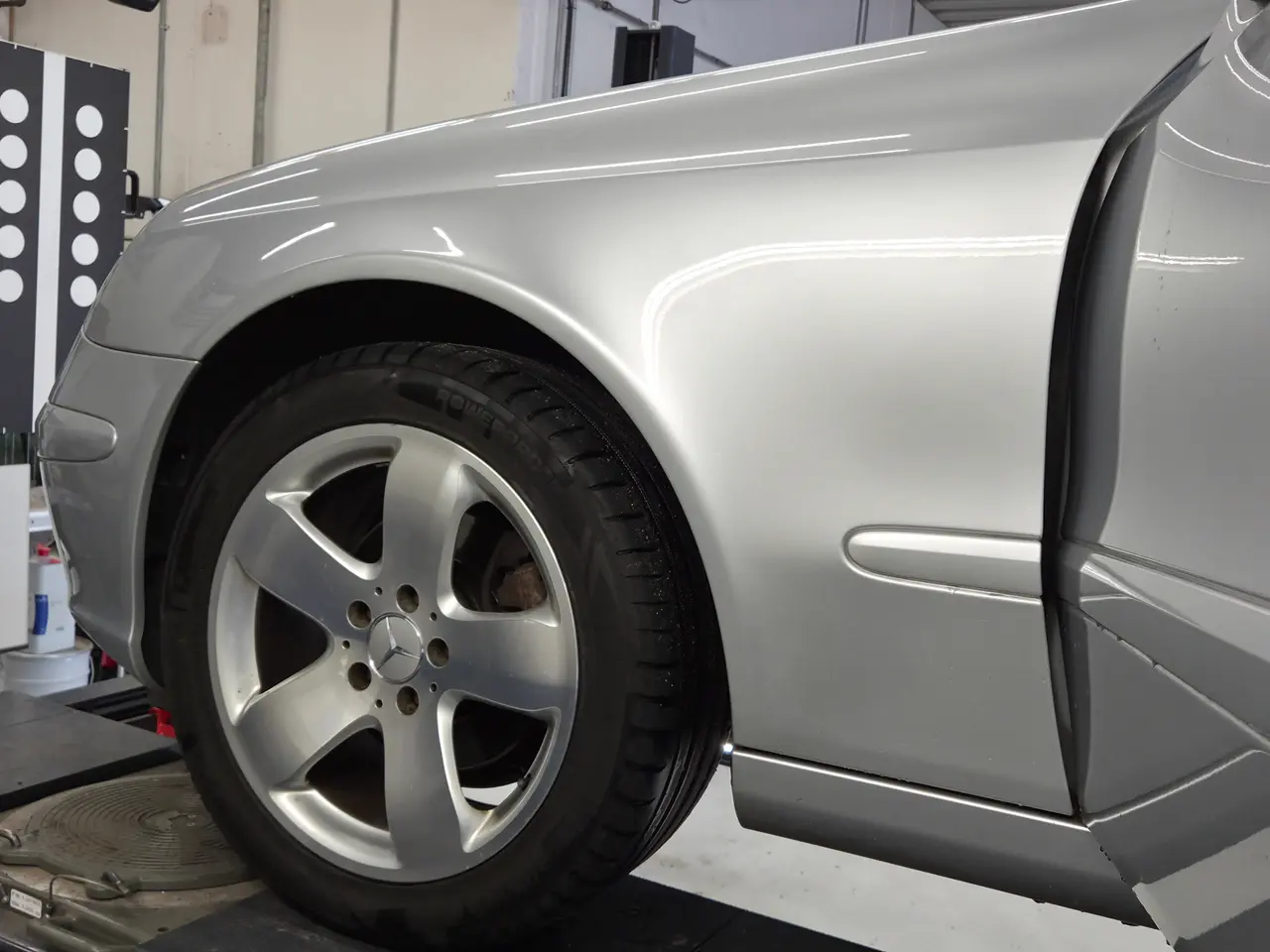 Billede 15 - Mercedes E280 Benzin