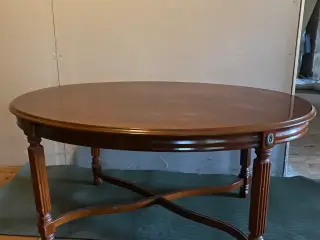 Flot oval sofabord