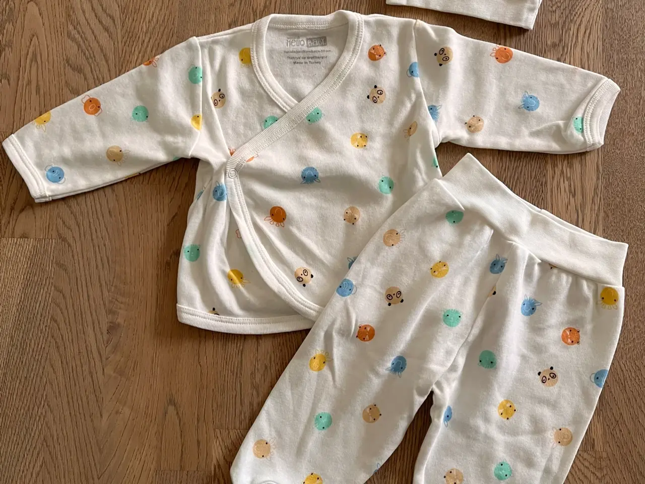 Billede 1 - Hello Baby sæt i 3 dele - str. 50