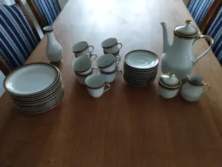 8800 Viborg Kaffe og Spisestel i Kurfyrst .