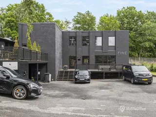 Eksklusiv Showroom-/kontorlejemål i nordsjælland tæt Allerød centrum og station samt kort aftand til motorvejen!<br>