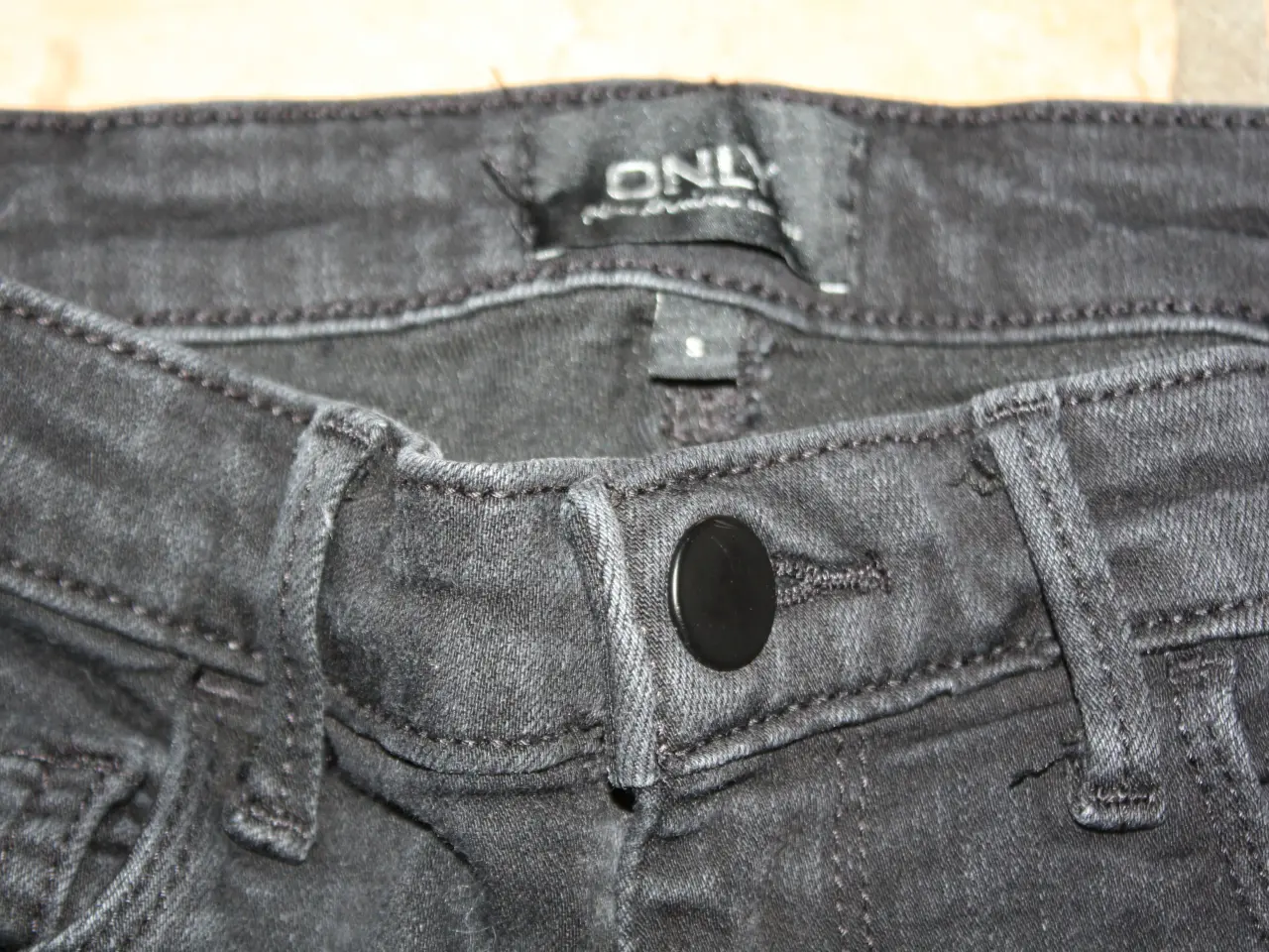 Billede 4 - Sort knickers fra Only i str. S