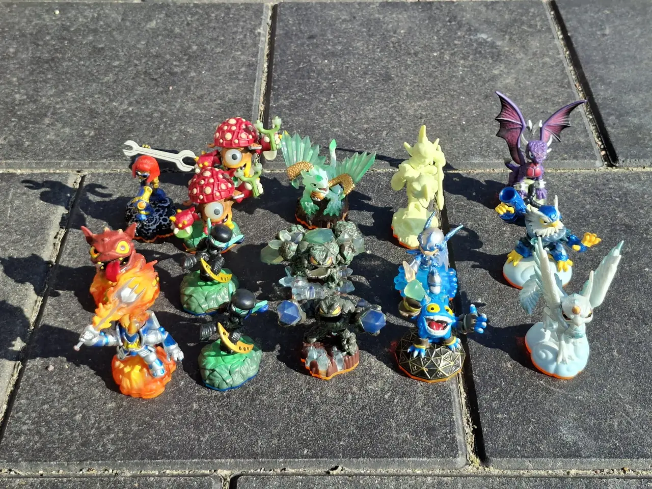 Billede 5 - Xbox 360 spil og Skylanders figurer