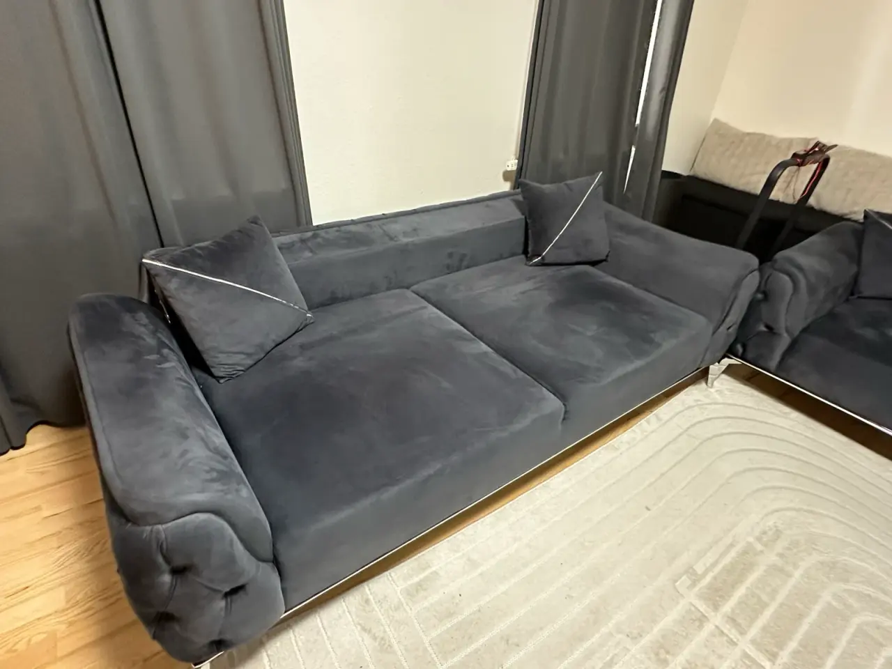Billede 5 - Velour sofasæt med lounge stol.