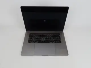 Apple MacBook Pro 15,6" i7 CPU