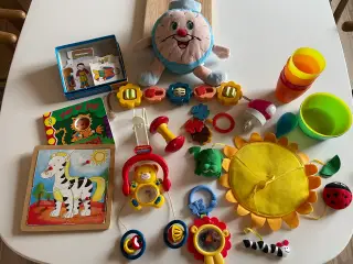 Legetøj til baby og småbørn