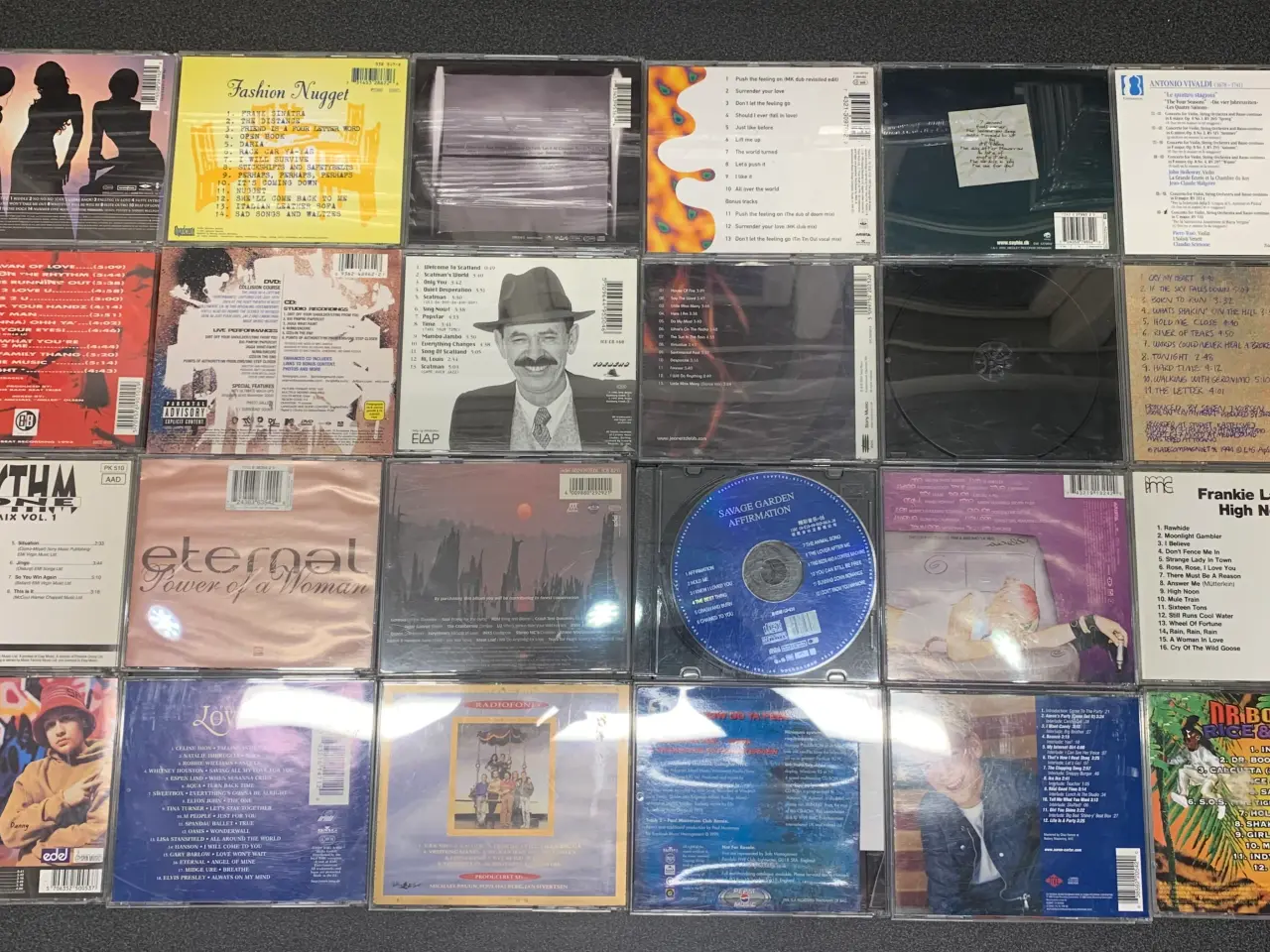 Billede 2 - CD - Blandet Music