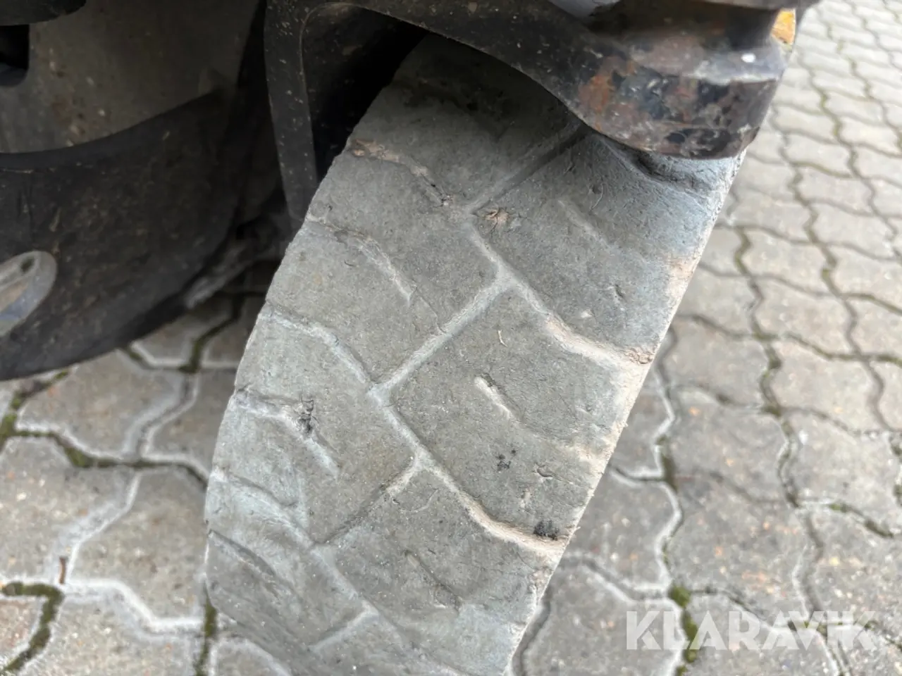 Billede 10 - Søjlelift Manitou 80VJR Evolution
