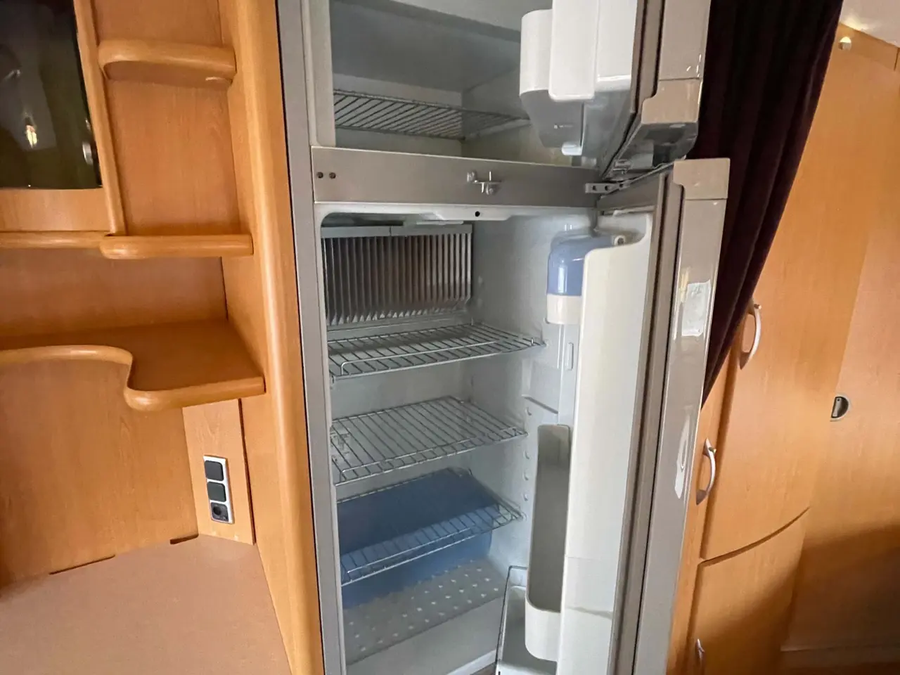 Billede 16 - 2008 - Kabe Royal 560 XL/KS