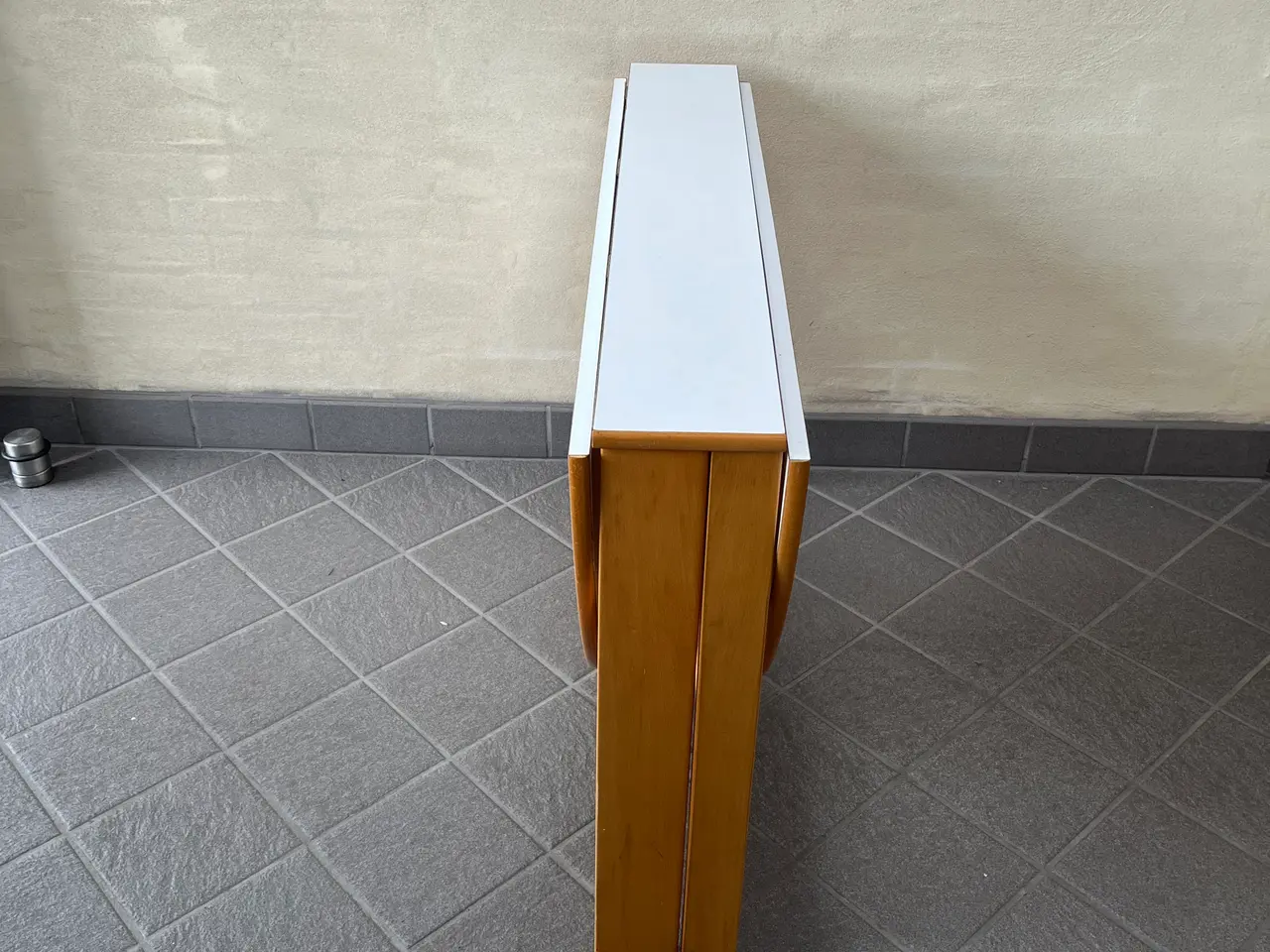 Billede 4 - Bord oval. Sammenklappelig