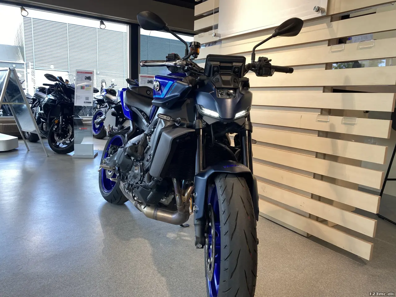 Billede 4 - Yamaha MT-09 Y-AMT