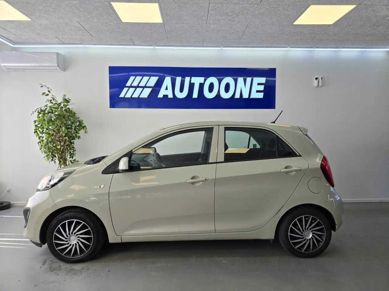 Billede 2 - Kia Picanto 1,0 World Cup Eco