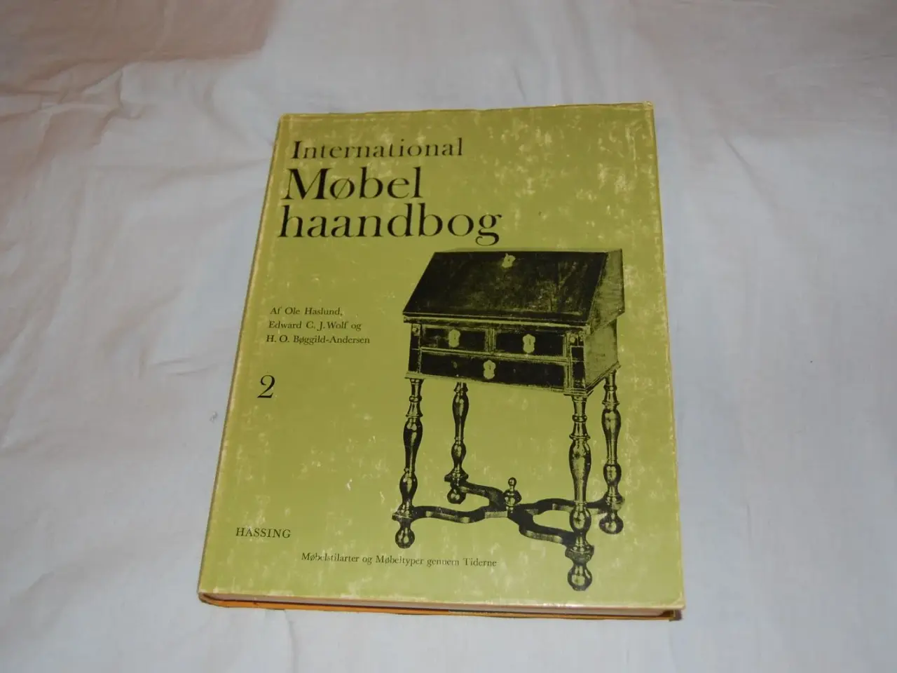 Billede 1 - Møbel haandbog