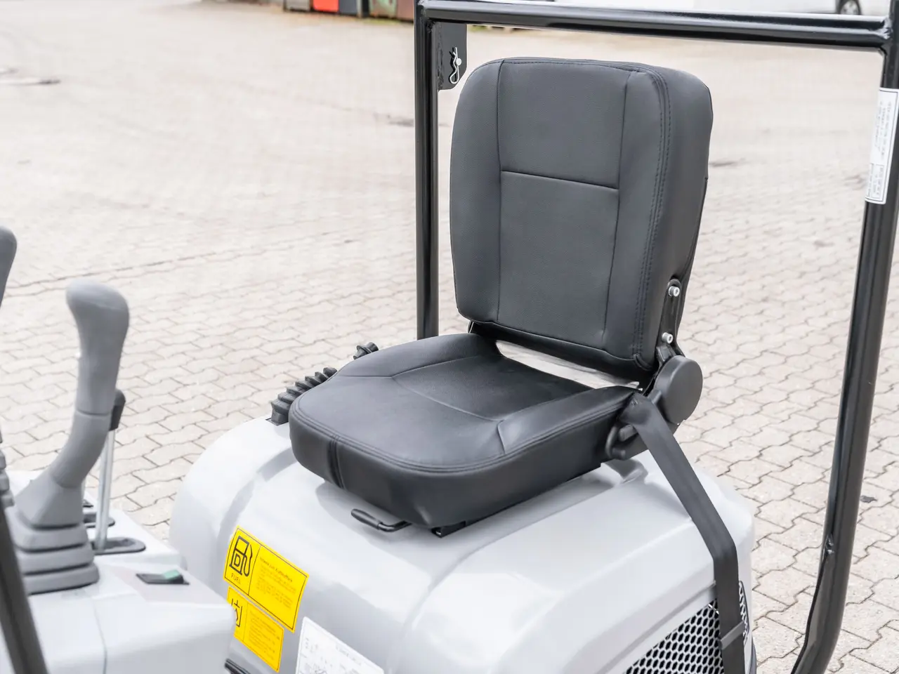 Billede 19 - Bobmaster Basic diesel minigraver - 850 kg, inkl. skovlsæt