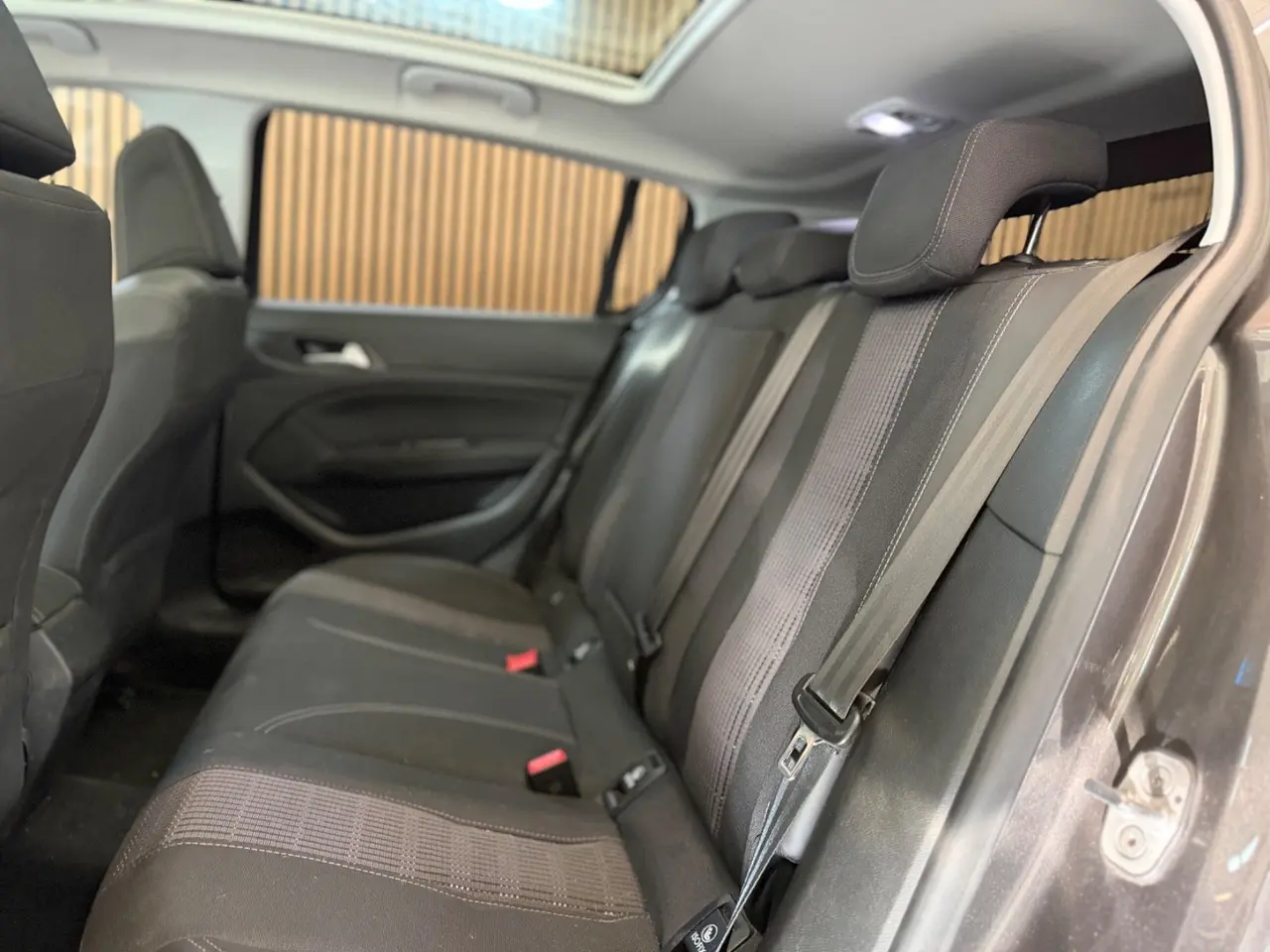 Billede 5 - Peugeot 308 1,6 BlueHDi 120 Allure Sky
