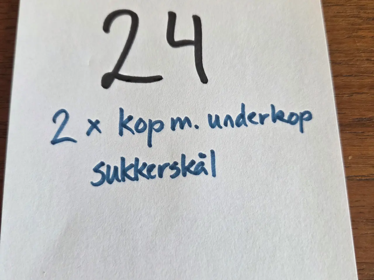 Billede 12 - Kaffesæt i porcelæn – 2 kopper og sukkerskål