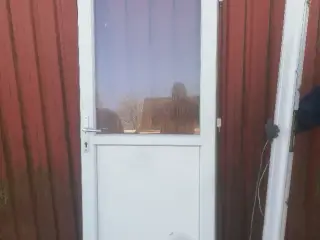 plast fordøre