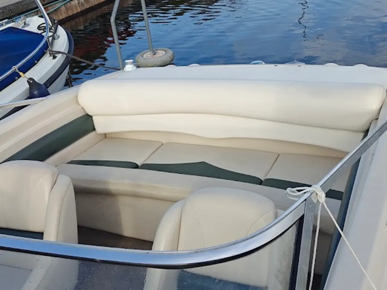 Billede 9 - Larson 180 SEI Bowrider 18 fod, 150 Hk Volvo Penta