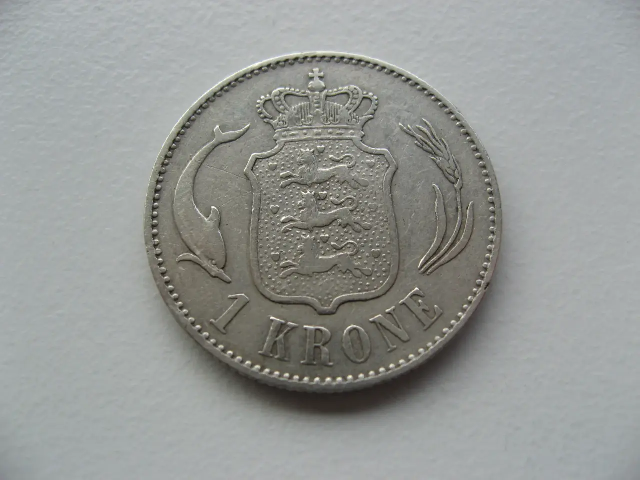 Billede 2 - Flot delfin sølv 1 kr 1898, den gode