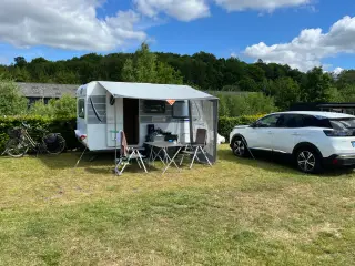 Isabella shadow solsejl og sidestykke sælges .