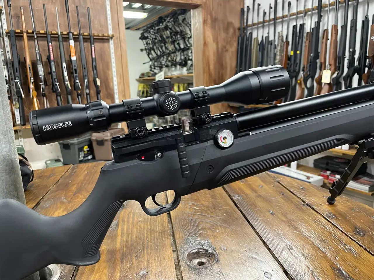Billede 2 - Air Venturi Avenger PCP luftgevær 5,5 mm 300 m/sek-0523229949381417L