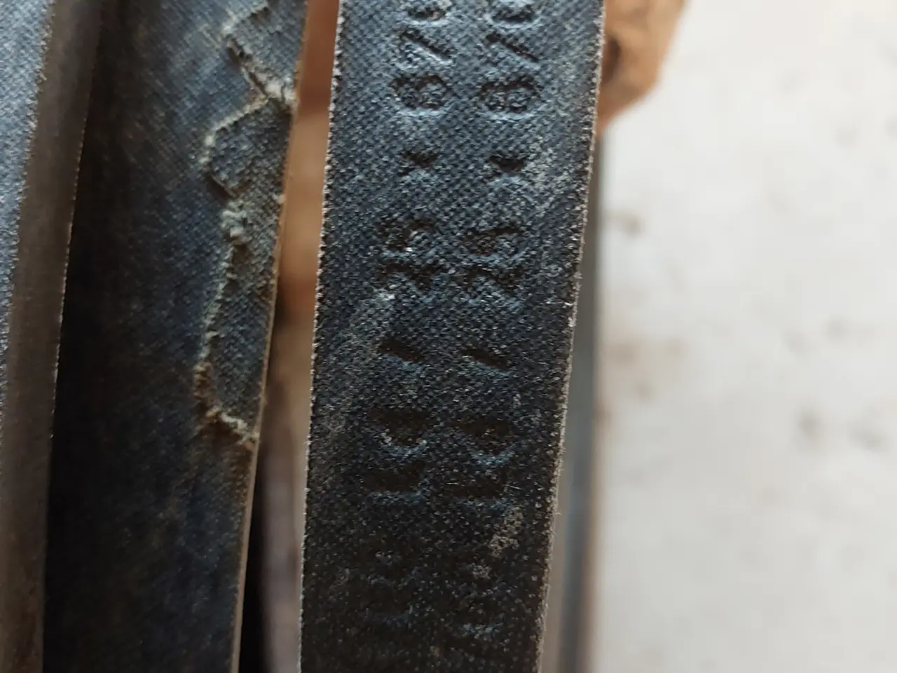 Billede 2 - Rem for JF CR 320 Høvender/combirive 1361-9608