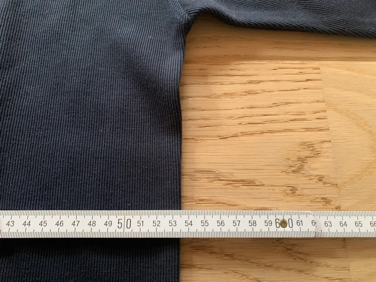 Billede 4 - Næsten ubrugt cardigan sælges
