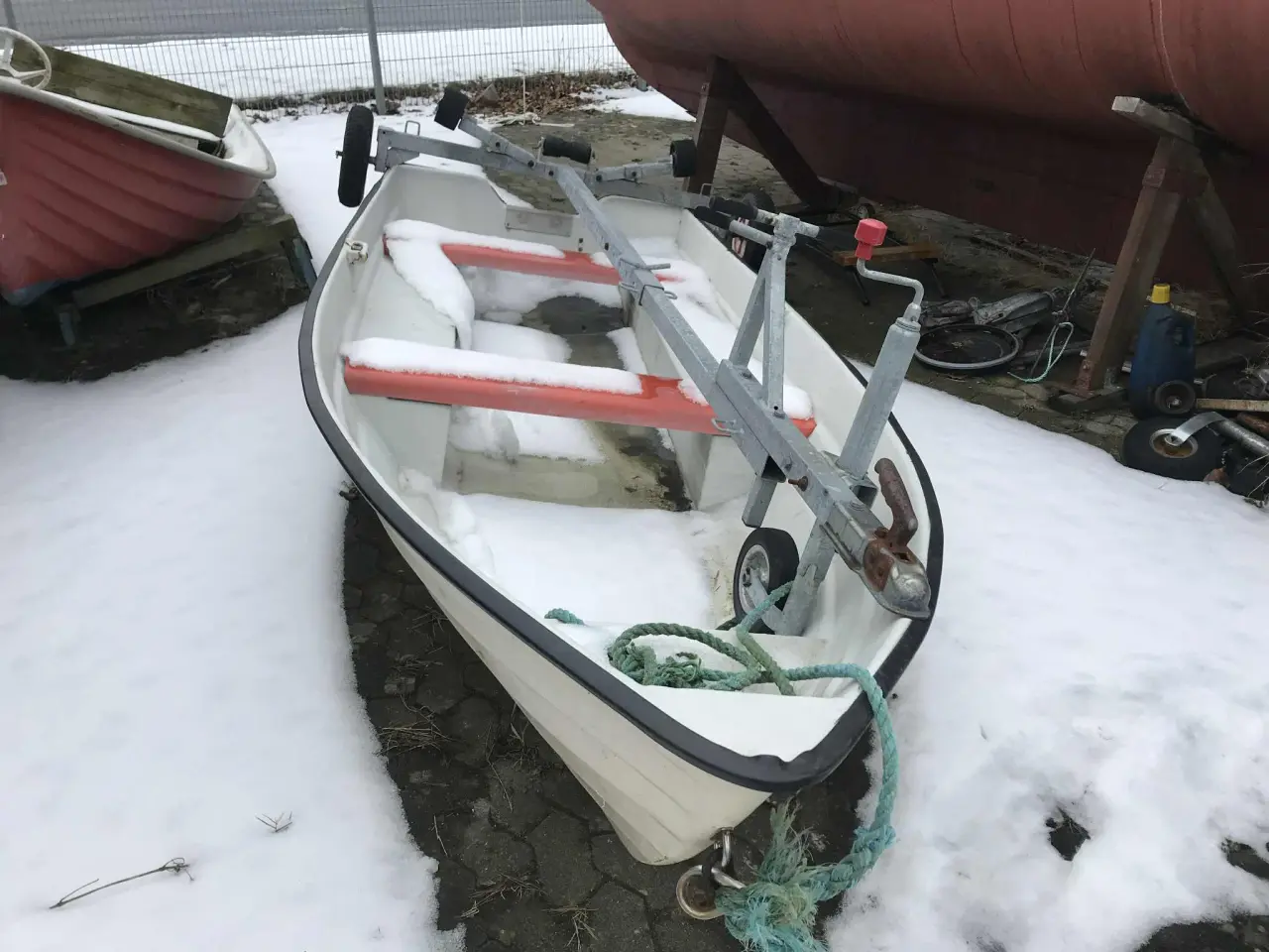 Billede 1 - Glasfiber Jolle sælges.